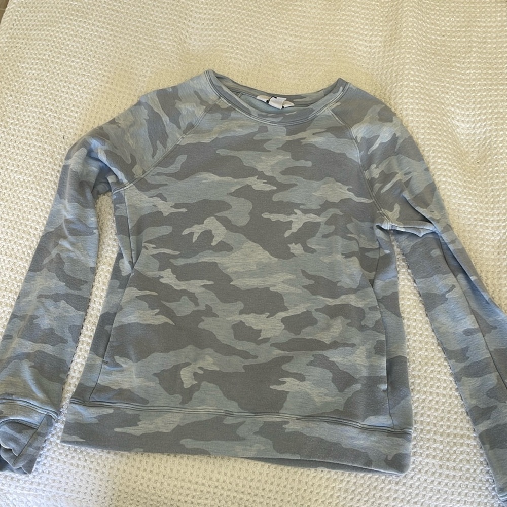 Cute crew neck